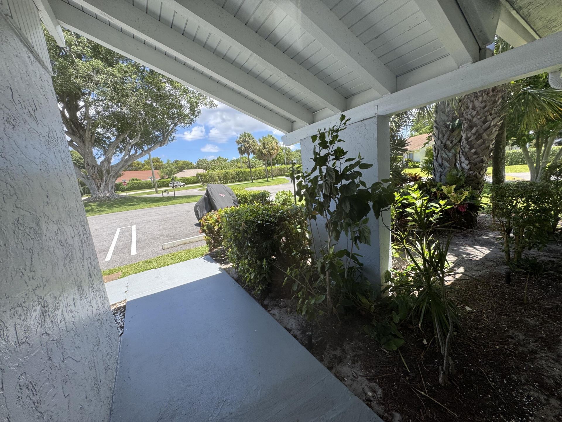 744 Lago Road, Unit 1f, Delray Beach, FL 33445 Photo