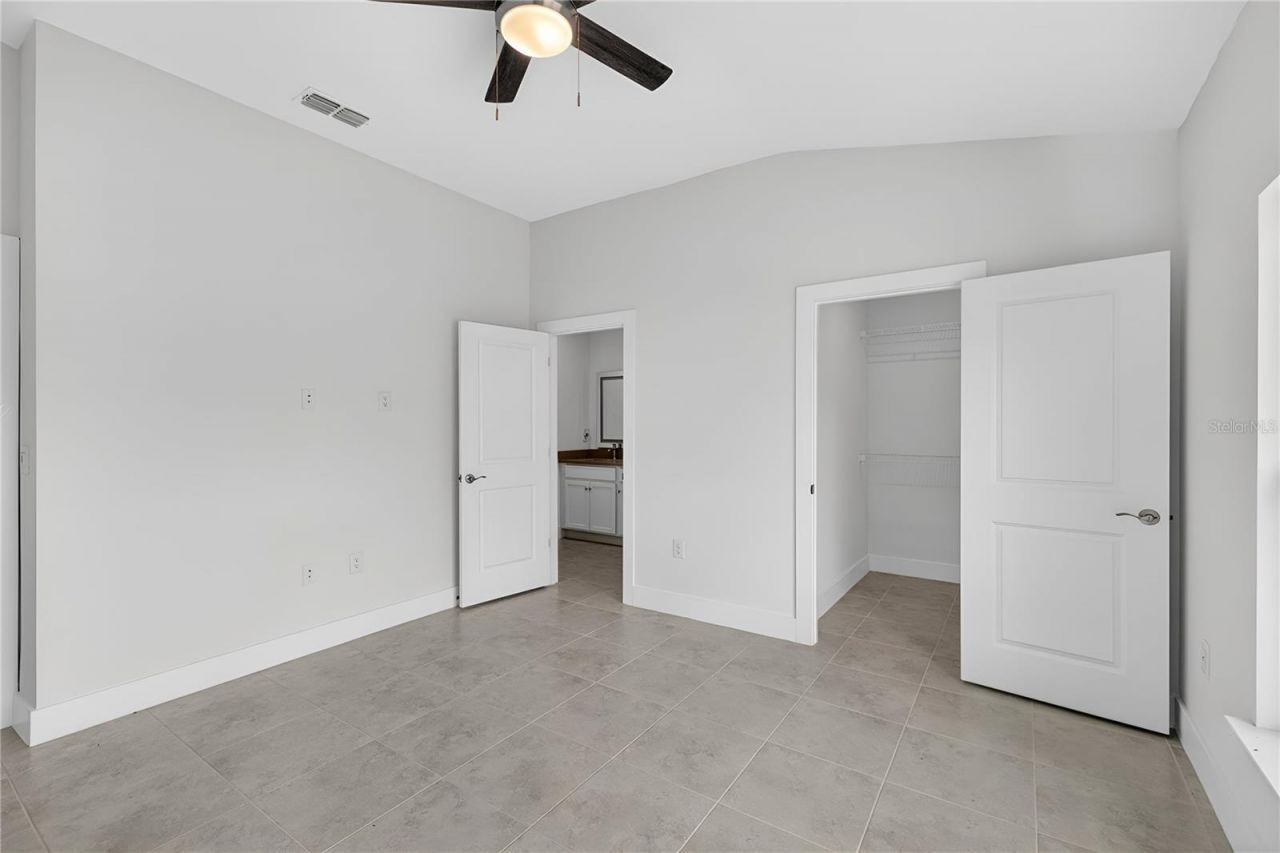 573 Rose Apple Circle, Port Charlotte, FL 33954 Photo