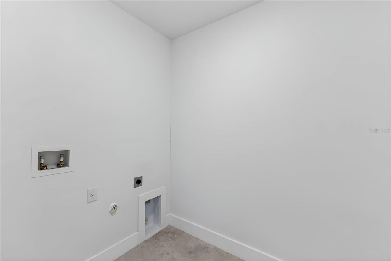 573 Rose Apple Circle, Port Charlotte, FL 33954 Photo