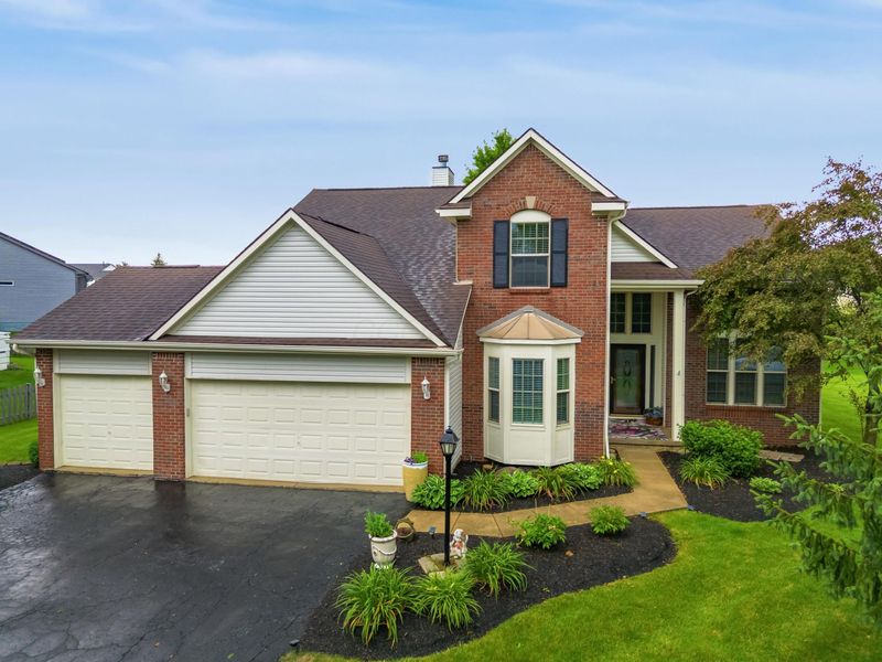 676 Theron Court, Pickerington, OH 43147 Photo 3