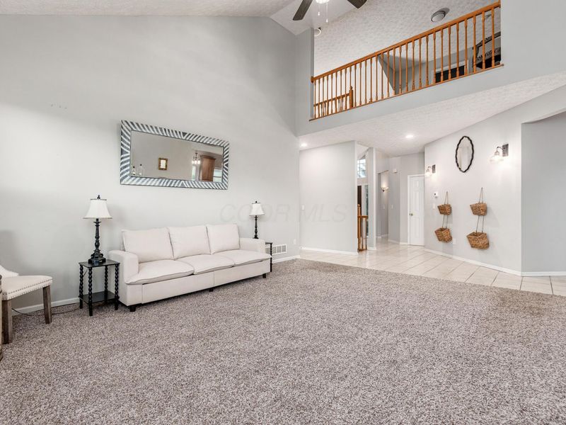 676 Theron Court, Pickerington, OH 43147 Photo 9