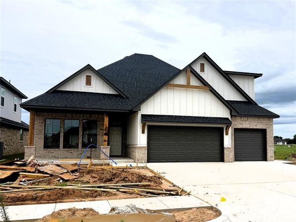 16029 Navarra Way, Oklahoma City, OK 73170