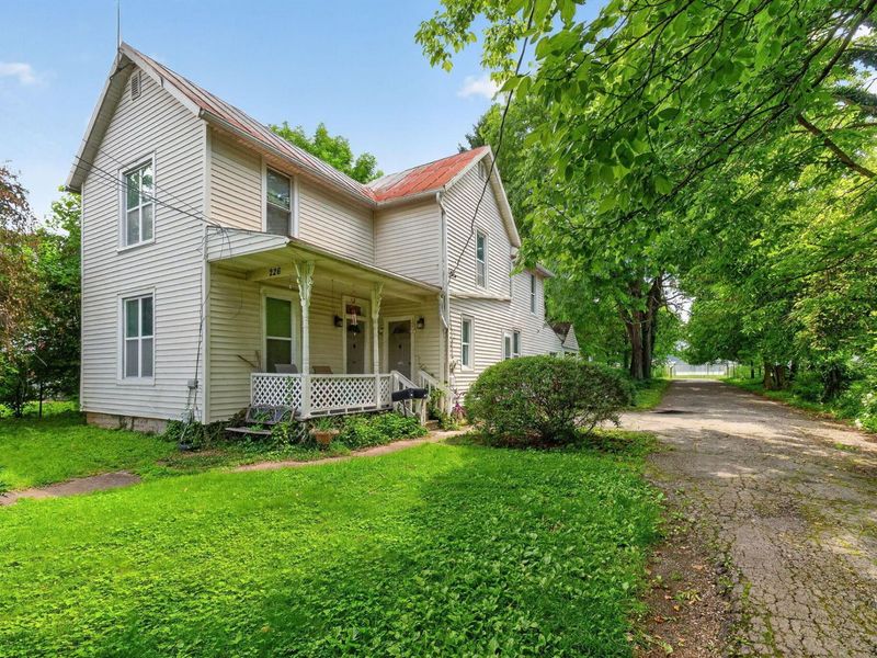 226 Lake Street, Delaware, OH 43015 Photo 1