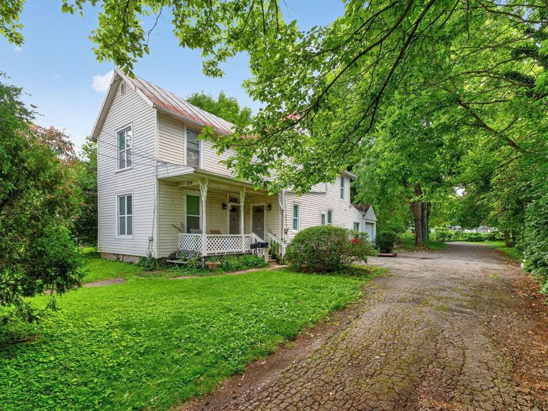 226 Lake Street, Delaware, OH 43015 Photo 2