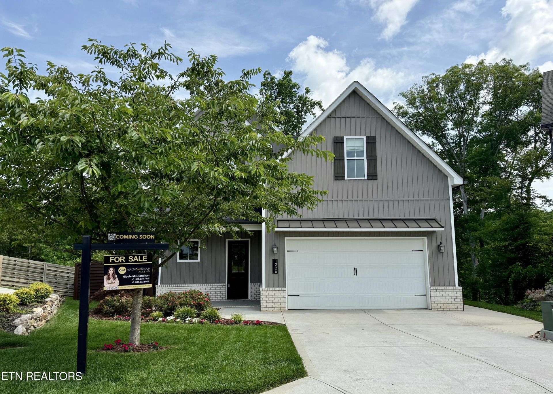 1226 Belle Pond Ave, Knoxville, TN 37932 Main Photo