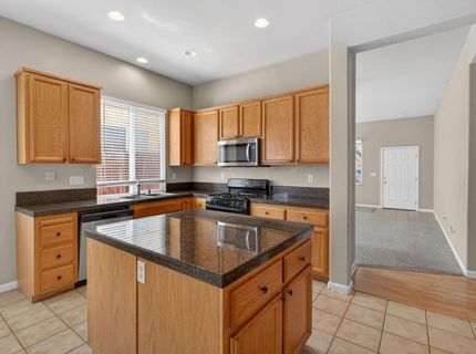 8161 Grisham Way, Elk Grove, CA 95758 Photo