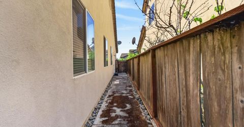 8161 Grisham Way, Elk Grove, CA 95758 Photo