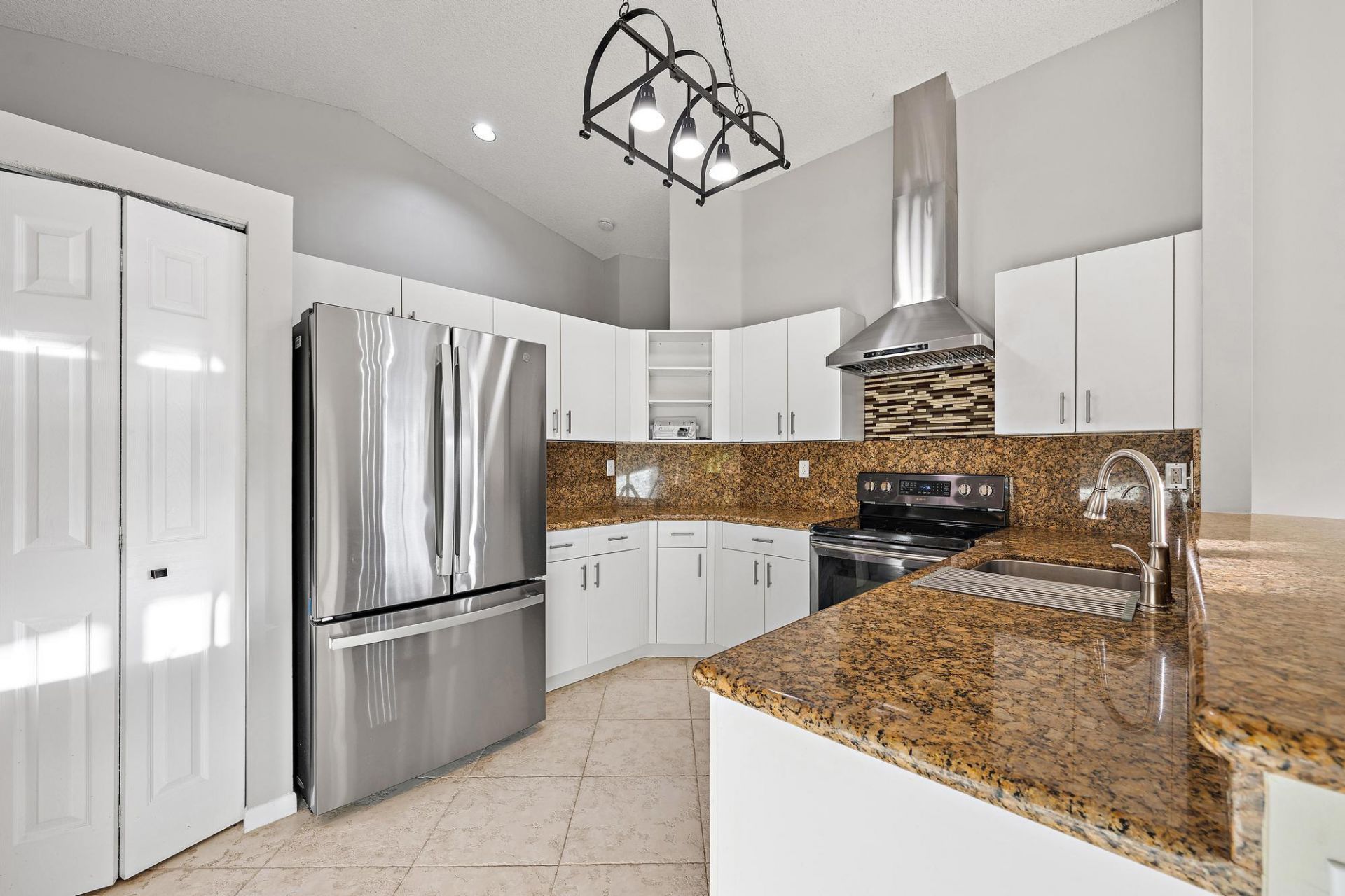8657 Tourmaline Boulevard, Boynton Beach, FL 33472 Photo