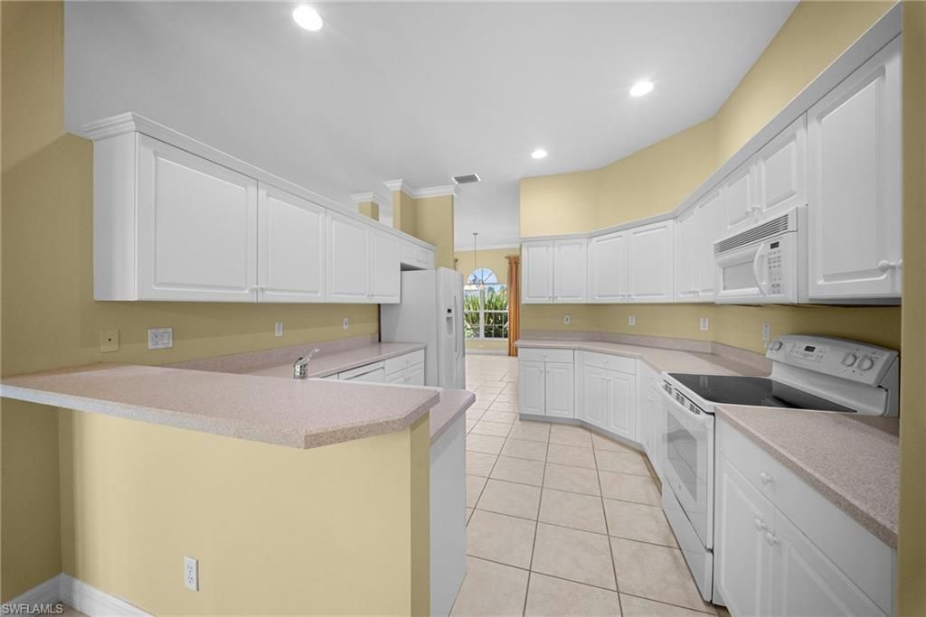 22777 Fountain Lakes Blvd , Estero, FL 33928 Photo