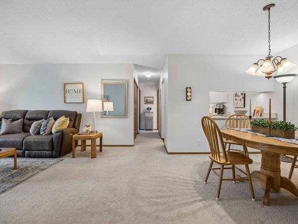 35 Nathan Lane N, Unit 303, Plymouth, MN 55441