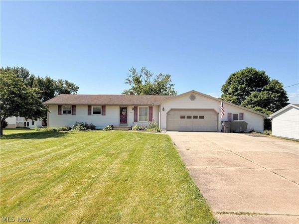 5236 Oakcliff Street SW, Canton, OH 44706