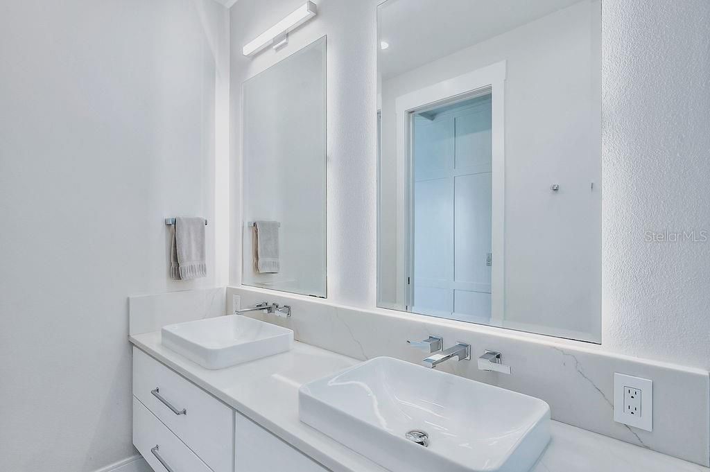 526 Seagull Way, Anna Maria, FL 34216 Photo