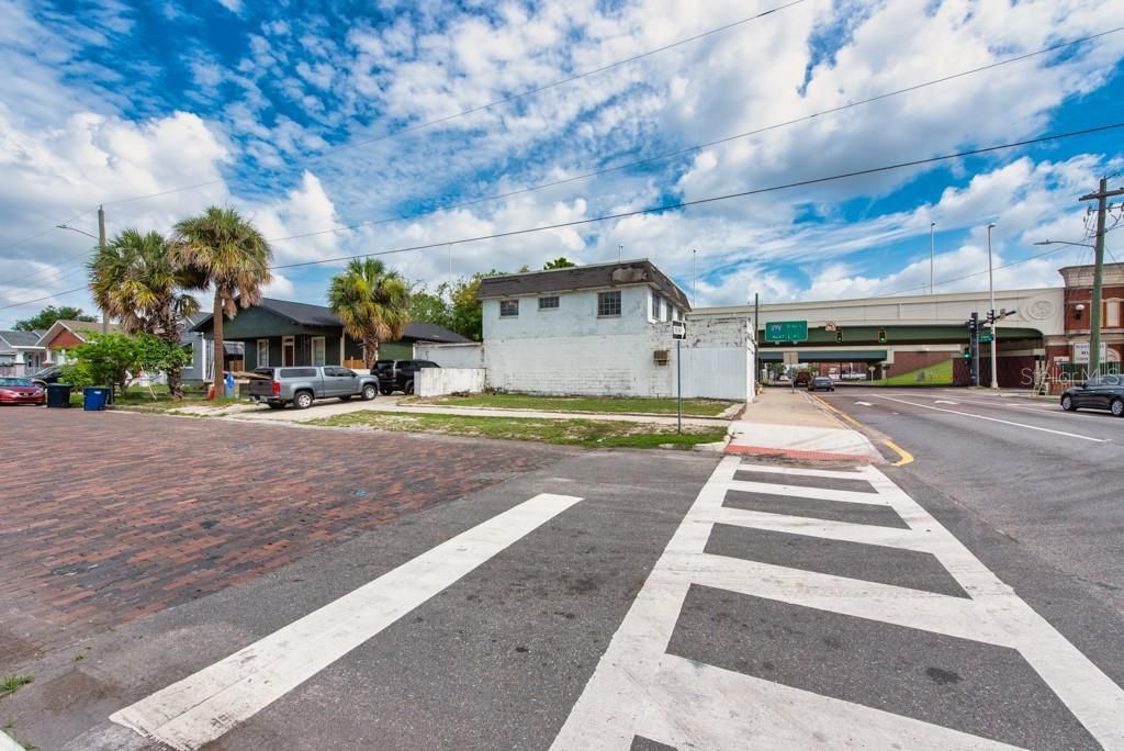 1406 N Howard Avenue, Tampa, FL 33607 Photo