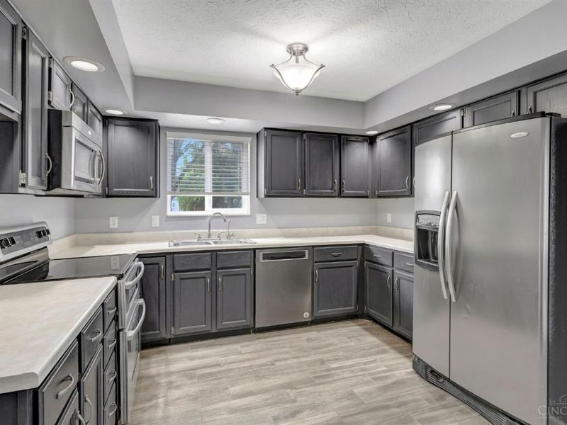 5736 Forge Bridge Drive, West Chester, OH 45069 Photo 10