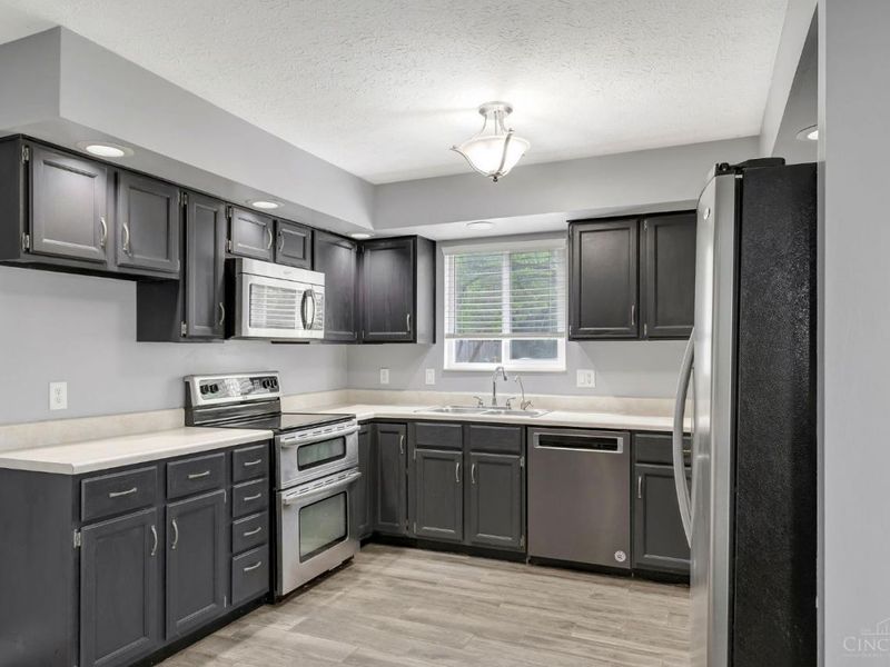 5736 Forge Bridge Drive, West Chester, OH 45069 Photo 11