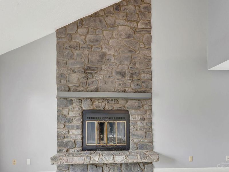 5736 Forge Bridge Drive, West Chester, OH 45069 Photo 6