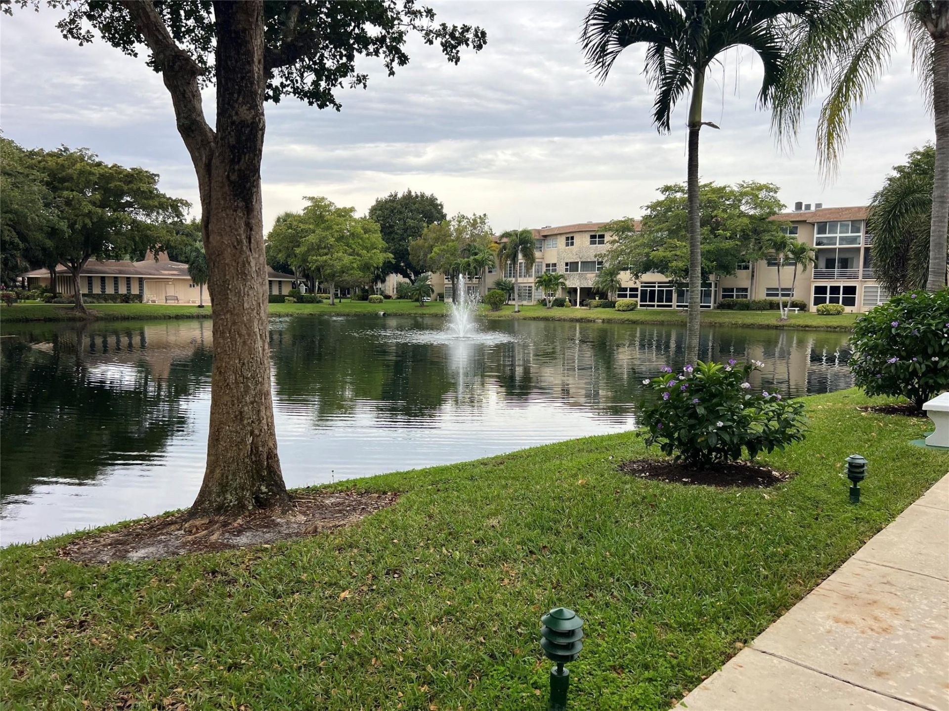 3431 NW 50th Avenue, Unit 104, Lauderdale Lakes, FL 33319 Photo