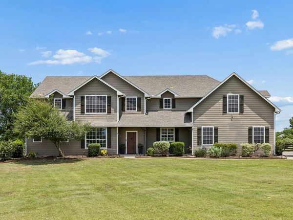 117 Galvan Lane , Van Alstyne, TX 75495