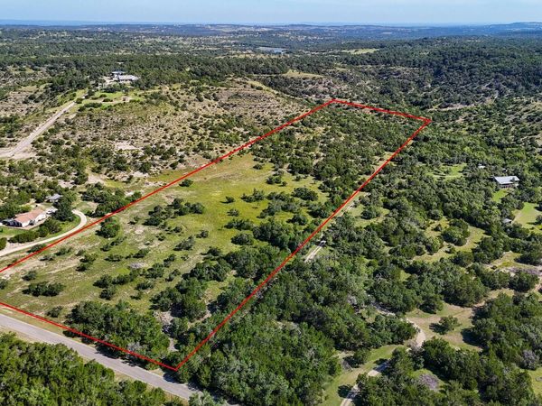 1215 MONTELL RD, Wimberley, TX 78676