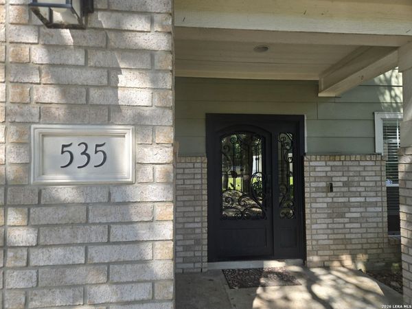 535 WILLOW GROVE DR, San Antonio, TX 78245