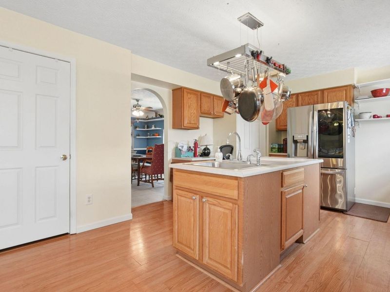 400 Alberta Drive, Commercial Point, OH 43116 Photo 15