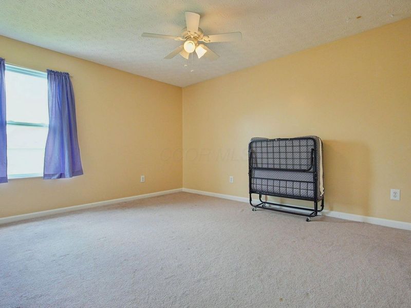 400 Alberta Drive, Commercial Point, OH 43116 Photo 30