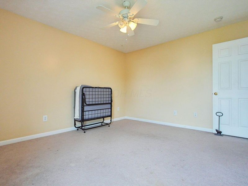 400 Alberta Drive, Commercial Point, OH 43116 Photo 32