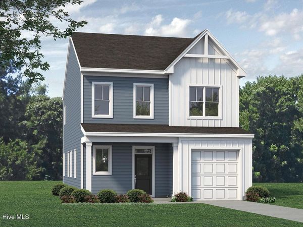 540 Midsummer Street, Unit 200, Aberdeen, NC 28315