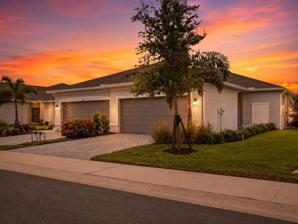 8710 SAINT KITTS CIRCLE , ENGLEWOOD, FL 34224