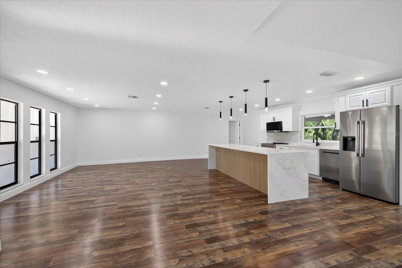 56 Bay Woods Drive, Safety Harbor, FL 34695 Photo