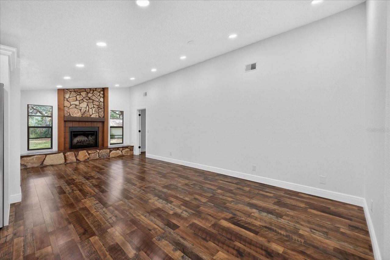 56 Bay Woods Drive, Safety Harbor, FL 34695 Photo