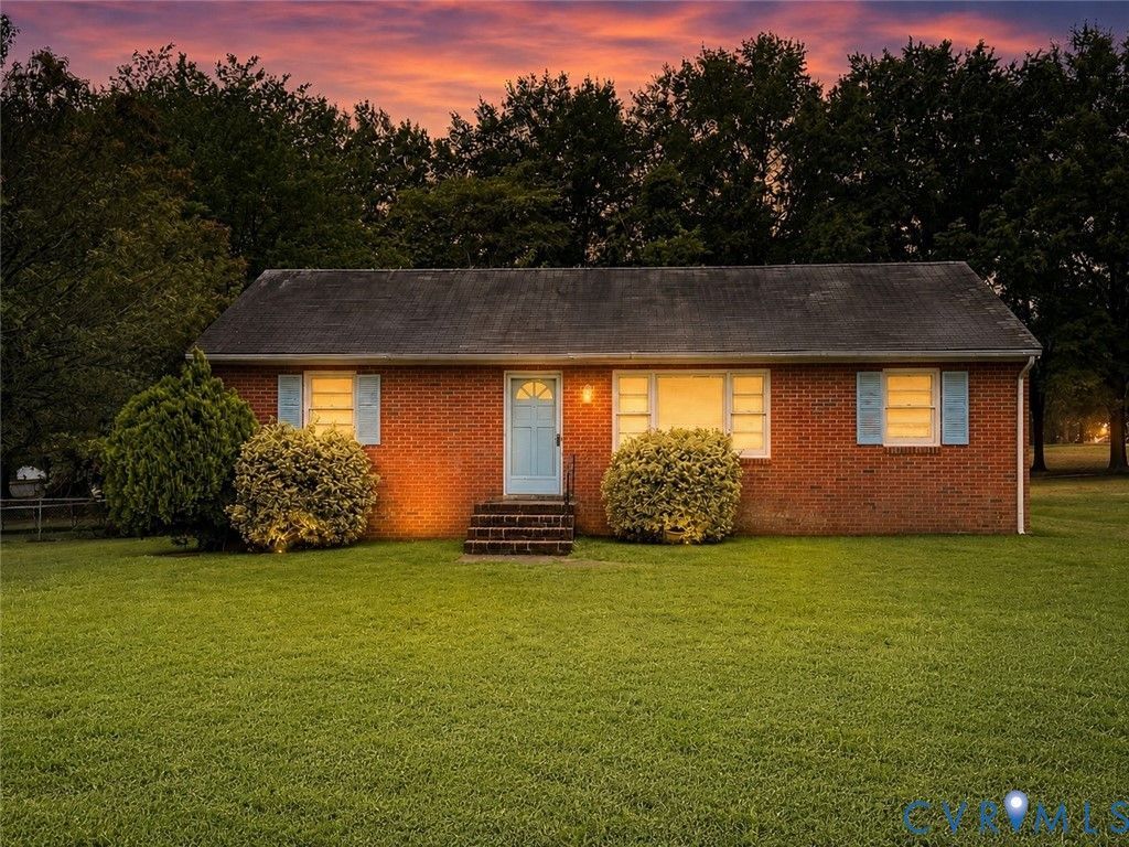 7425 Stoneman Road, Henrico, VA 23228 Main Photo