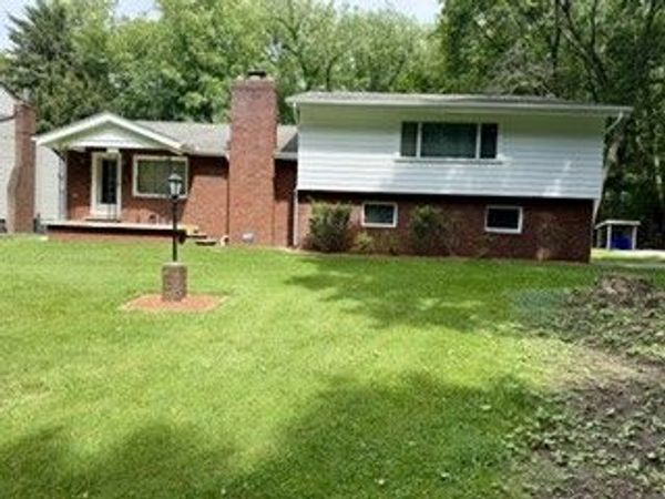 304 N Scott St, New Castle, PA 16101
