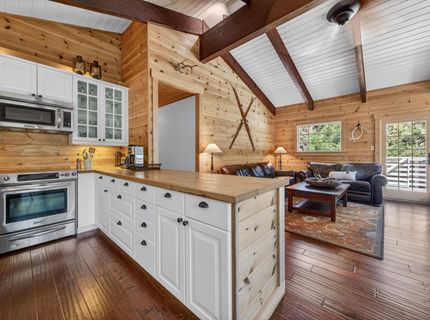 1111 Lake Ridge Road, Lake Almanor, CA 96137 Photo