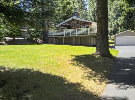 1111 Lake Ridge Road, Lake Almanor, CA 96137 Photo