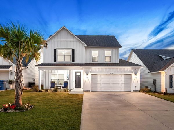 709 Landing Circle, Panama City Beach, FL 32413