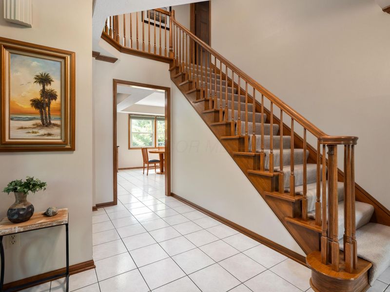 7664 Glanmore Court, Dublin, OH 43017 Photo 5