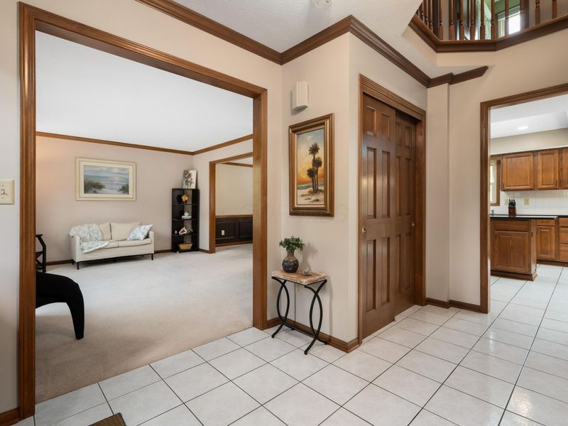 7664 Glanmore Court, Dublin, OH 43017 Photo 9