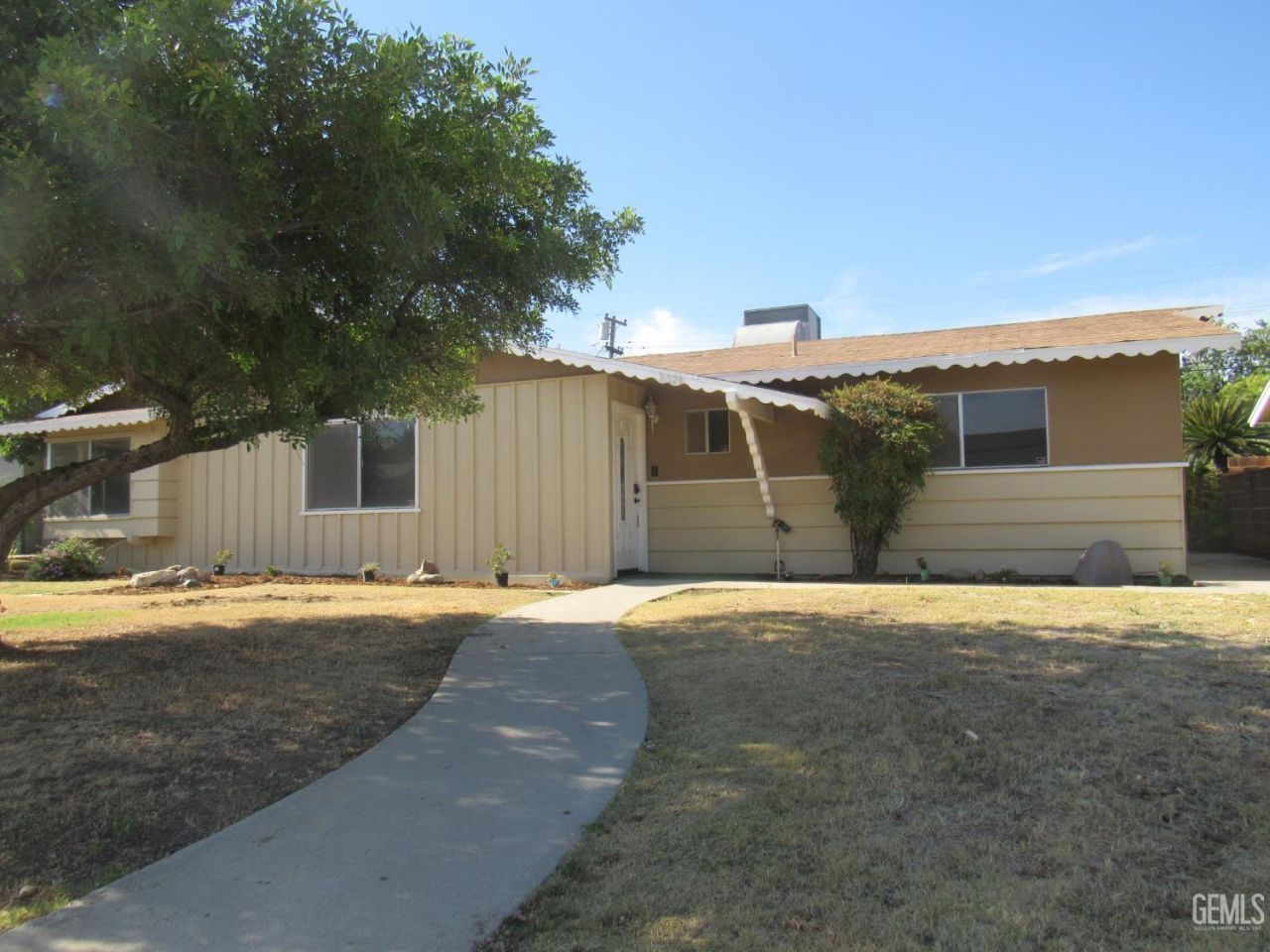 3521 Candlewood Drive, Bakersfield, CA 93306 Main Photo