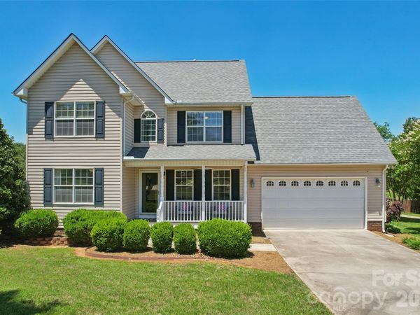 246 Maple Ridge Circle , Salisbury, NC 28147