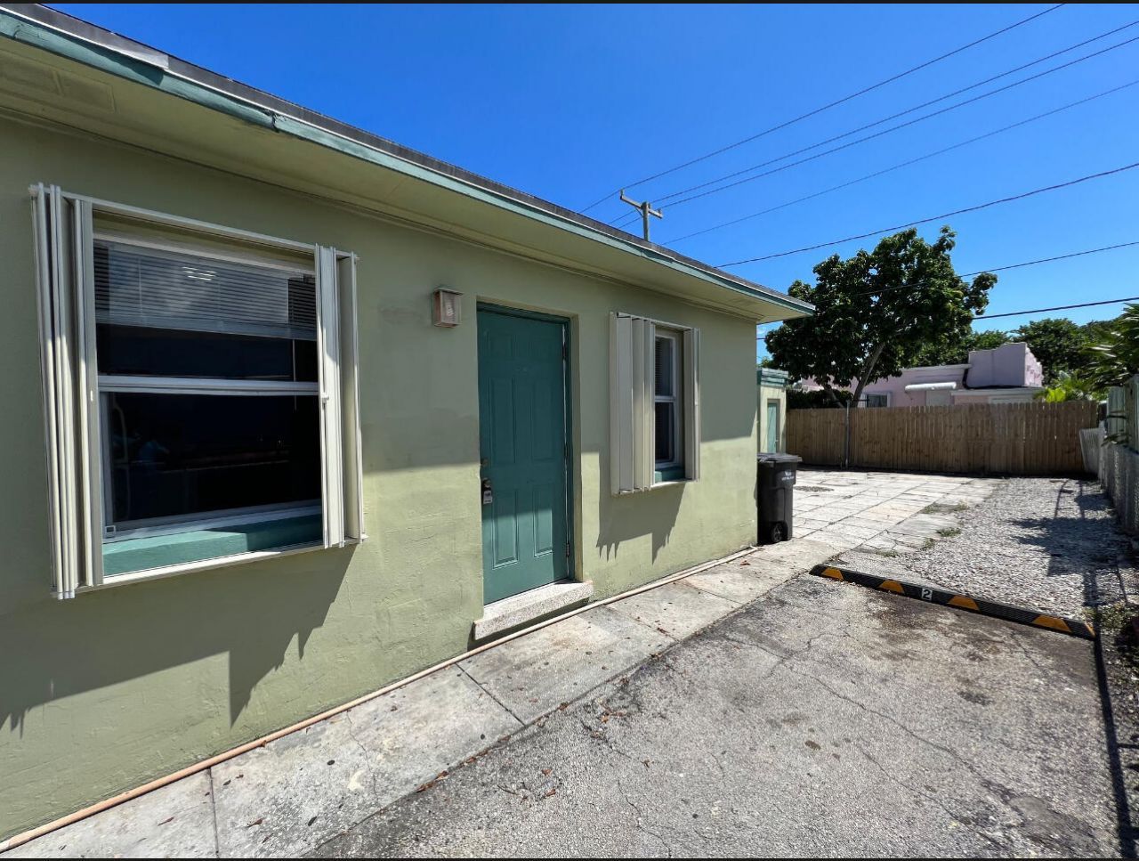 428 Malverne Road, West Palm Beach, FL 33405 Photo