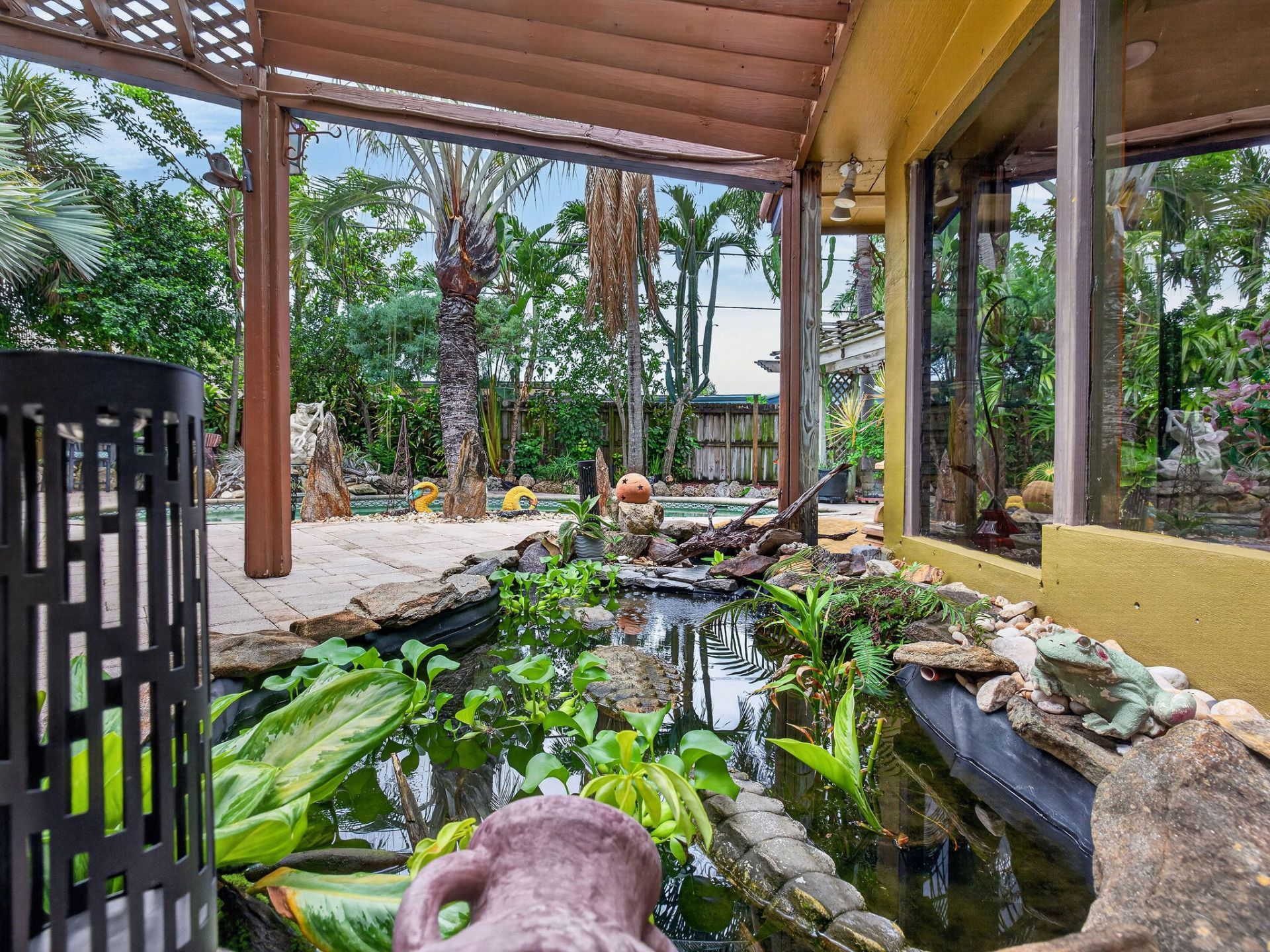 949 NE 25th Avenue, Pompano Beach, FL 33062 Photo