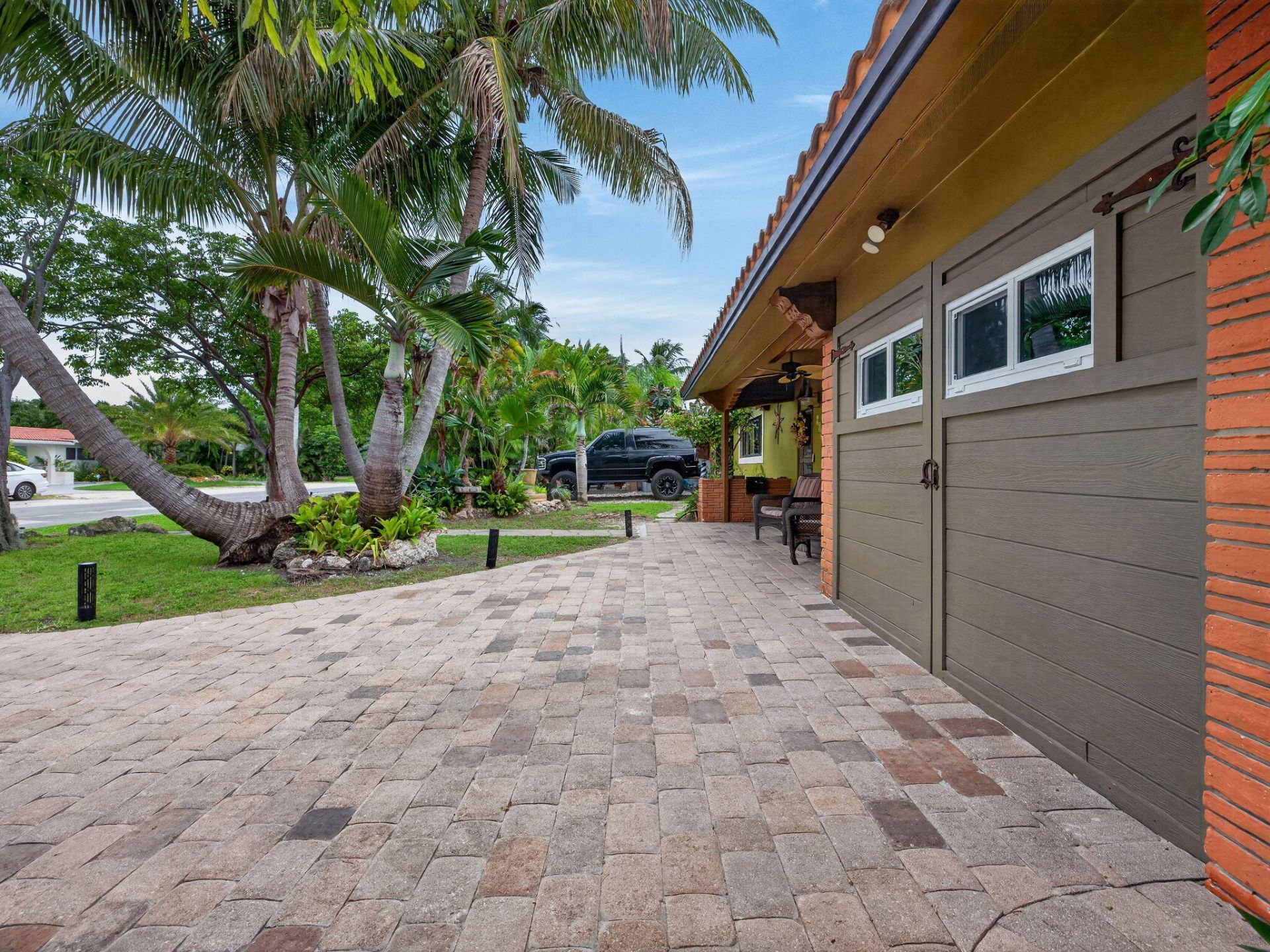 949 NE 25th Avenue, Pompano Beach, FL 33062 Photo