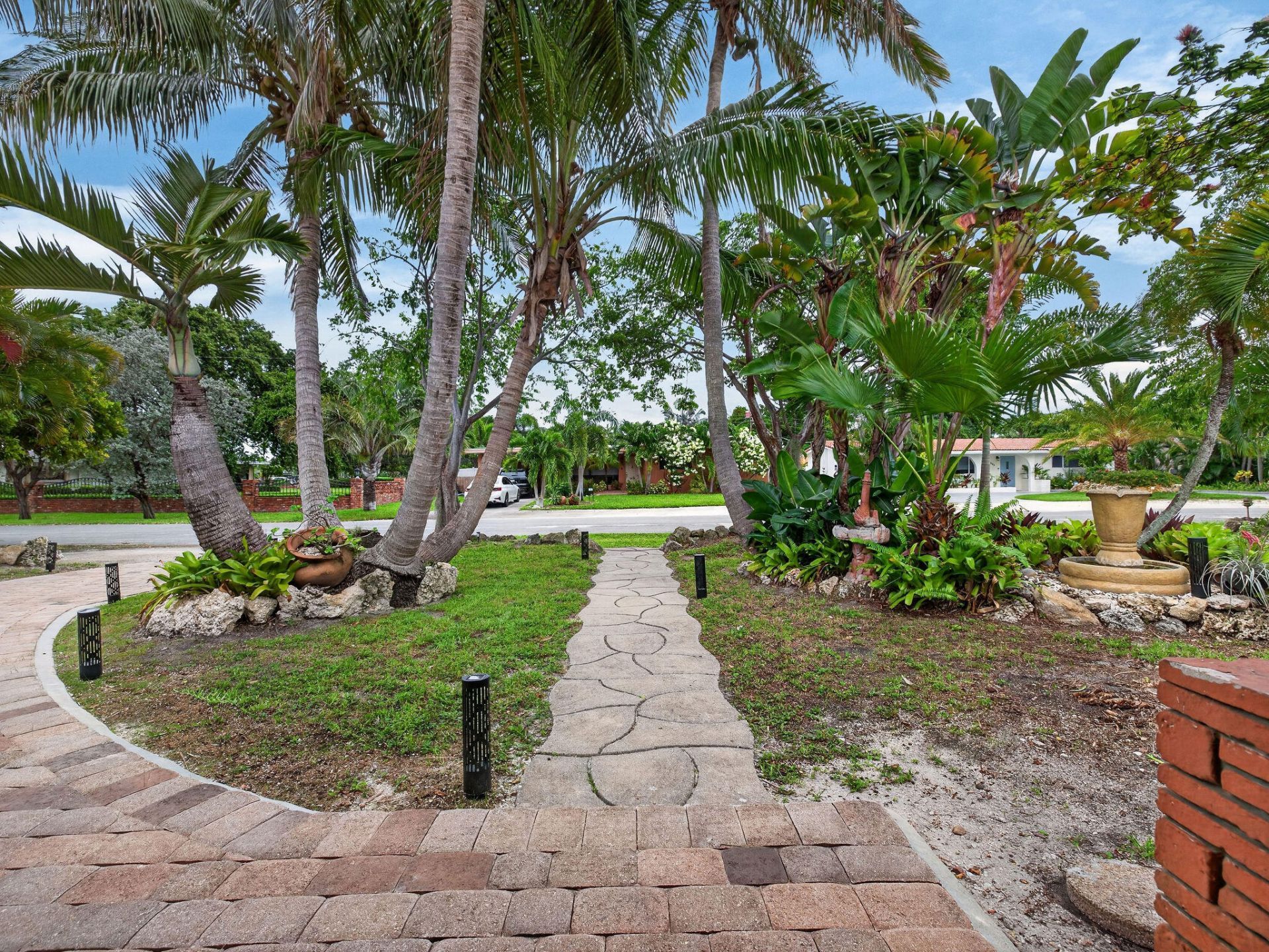 949 NE 25th Avenue, Pompano Beach, FL 33062 Photo