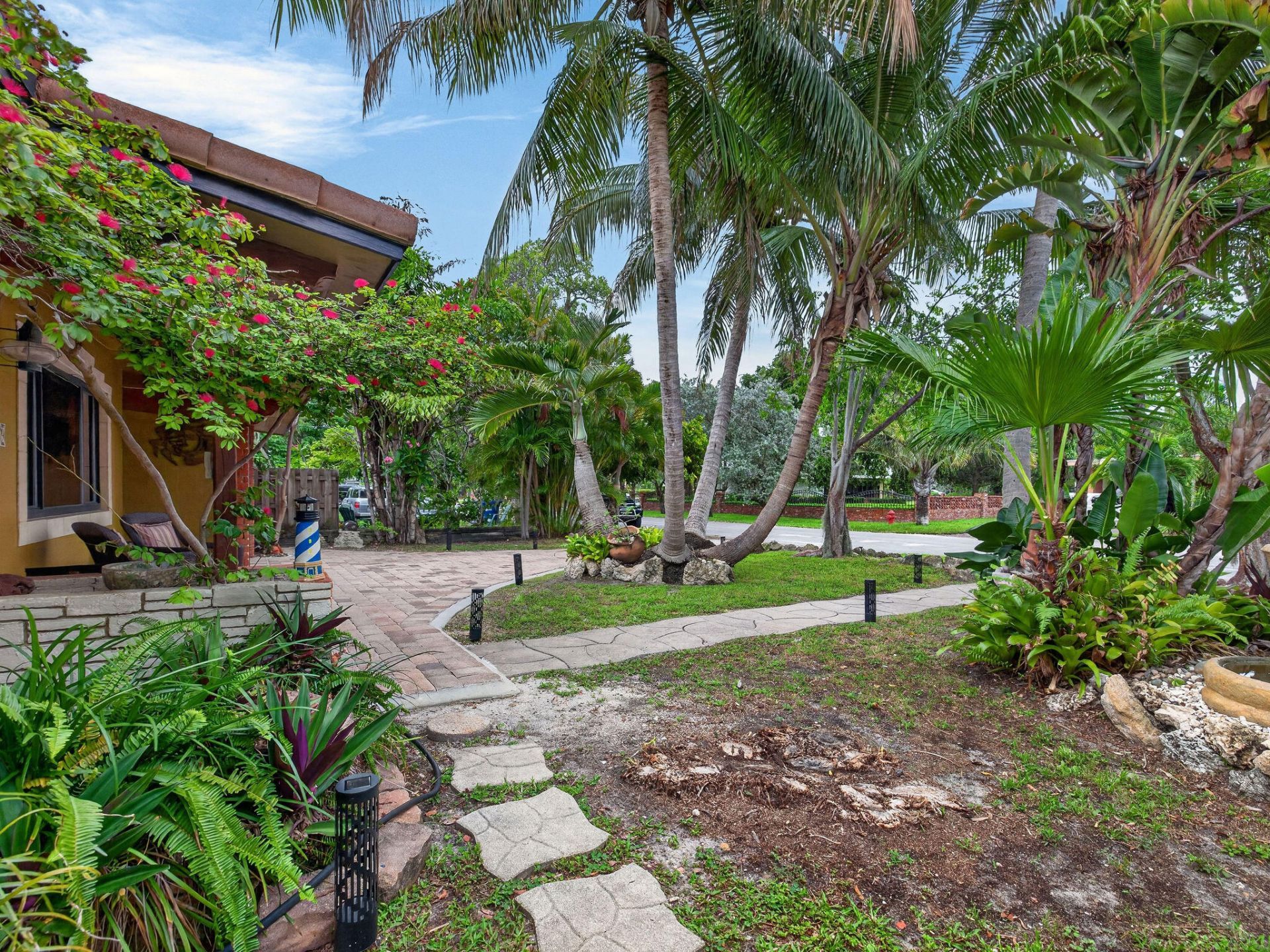 949 NE 25th Avenue, Pompano Beach, FL 33062 Photo