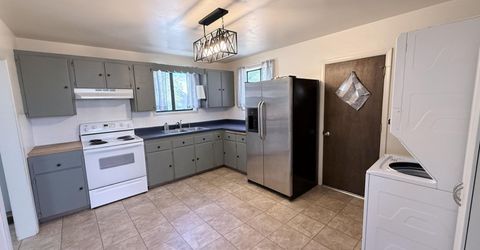 257 W Sixth Street, Winnemucca, NV 89445 Photo
