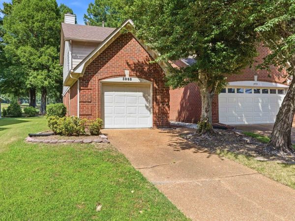 3968 SAWGRASS DR , Memphis, TN 38125