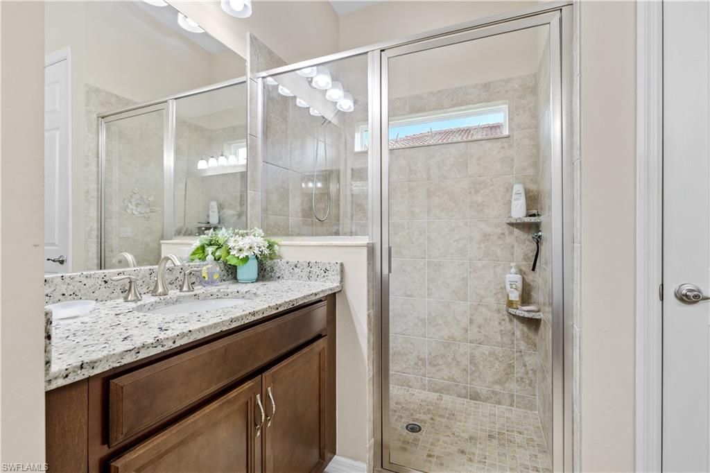 2875 Sunset Pointe Cir E, Cape Coral, FL 33914 Photo