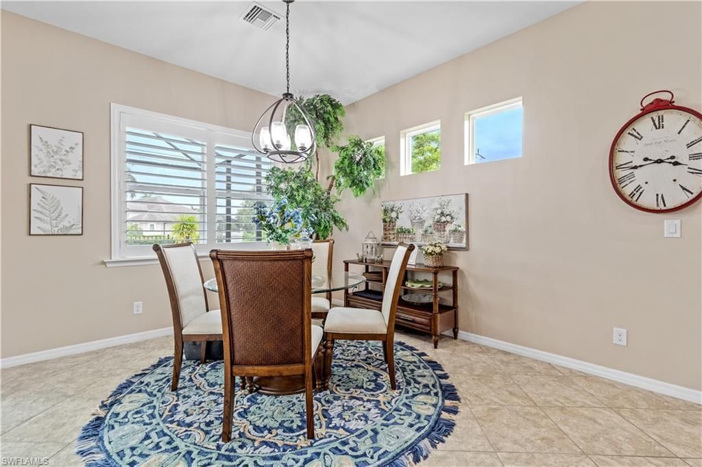 2875 Sunset Pointe Cir E, Cape Coral, FL 33914 Photo