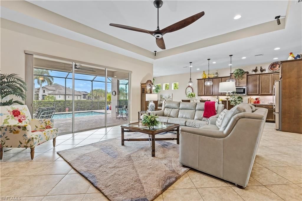2875 Sunset Pointe Cir E, Cape Coral, FL 33914 Photo